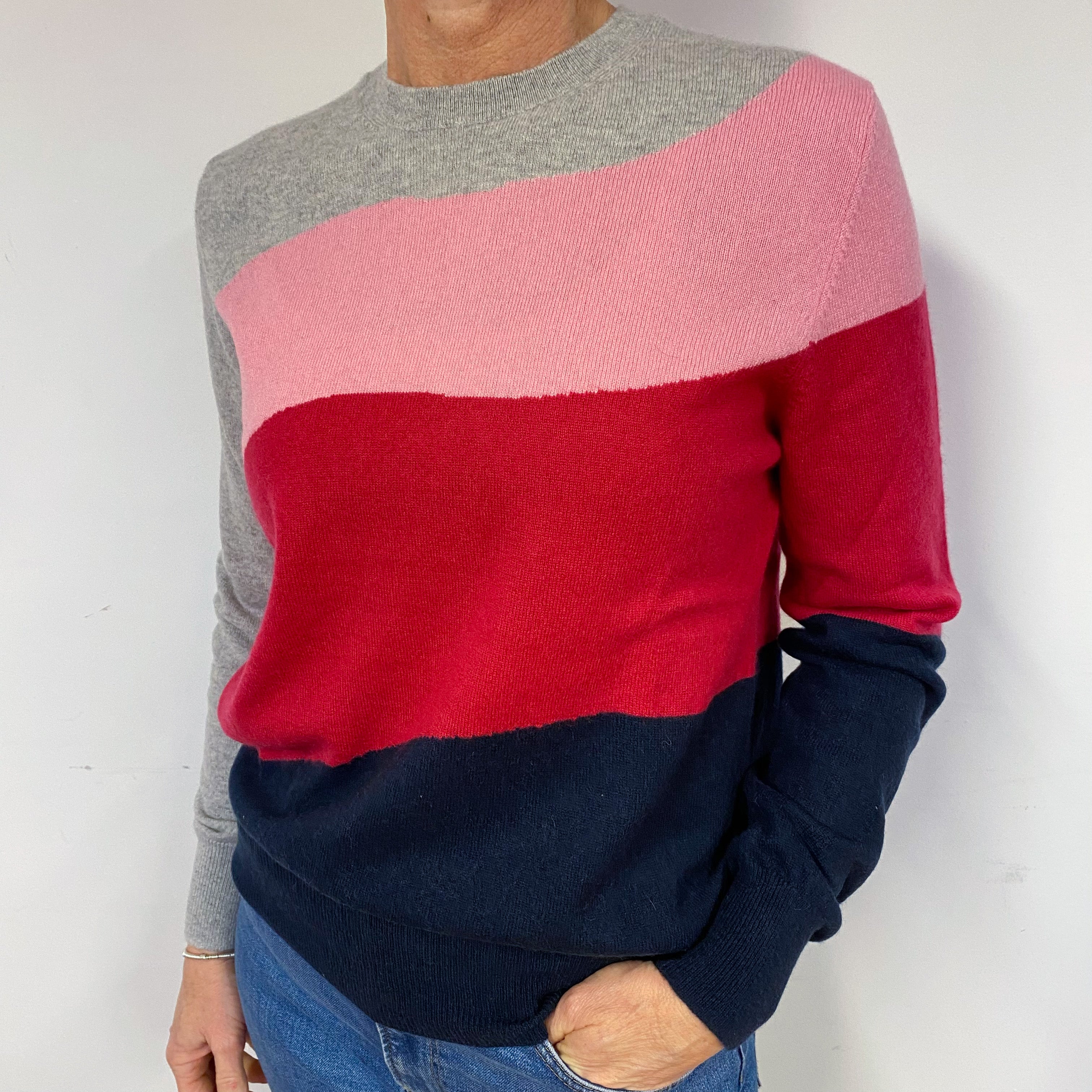 Pink and Grey Wavy Striped Cashmere Crew Neck Jumper Medium