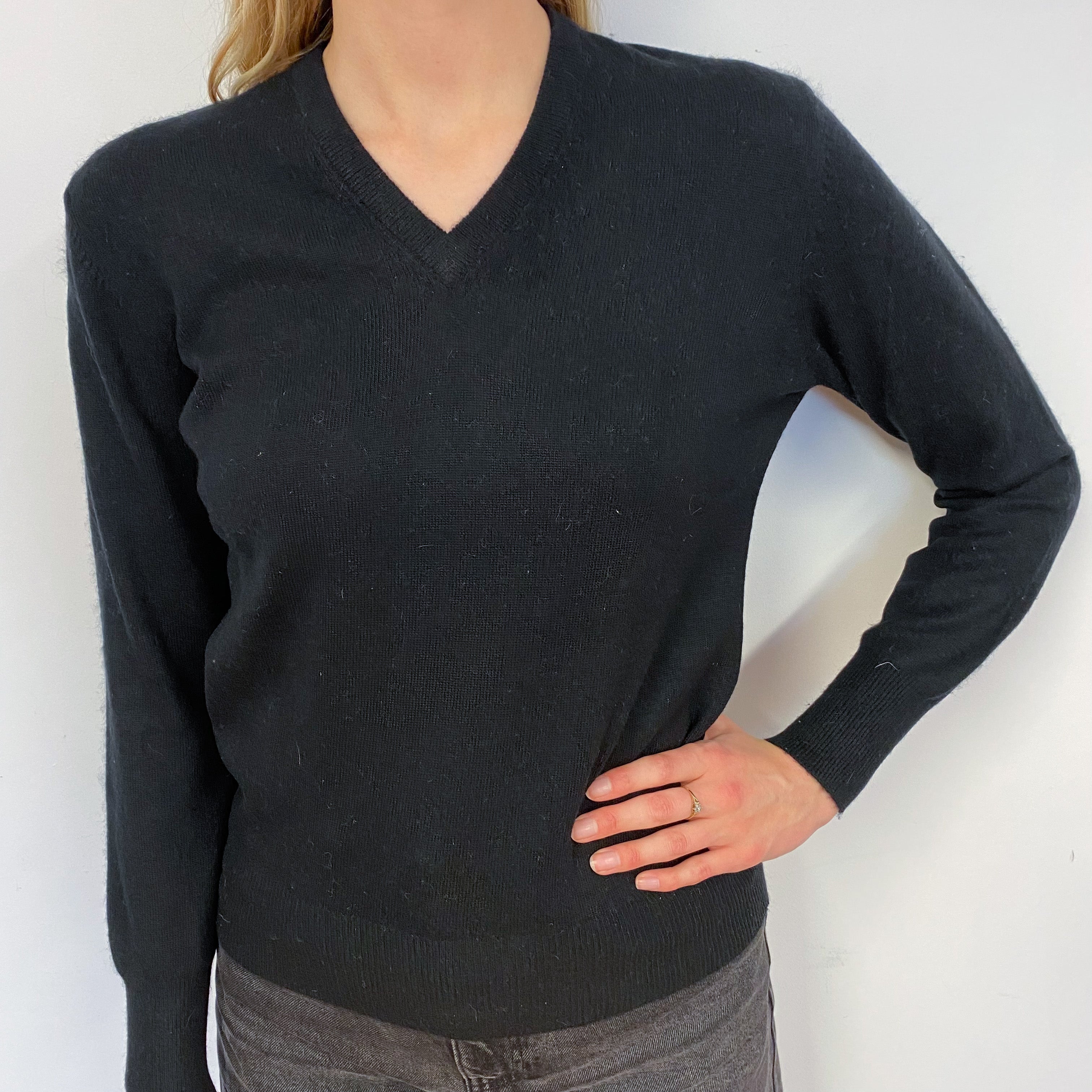 Vintage Black V Neck Jumper Small