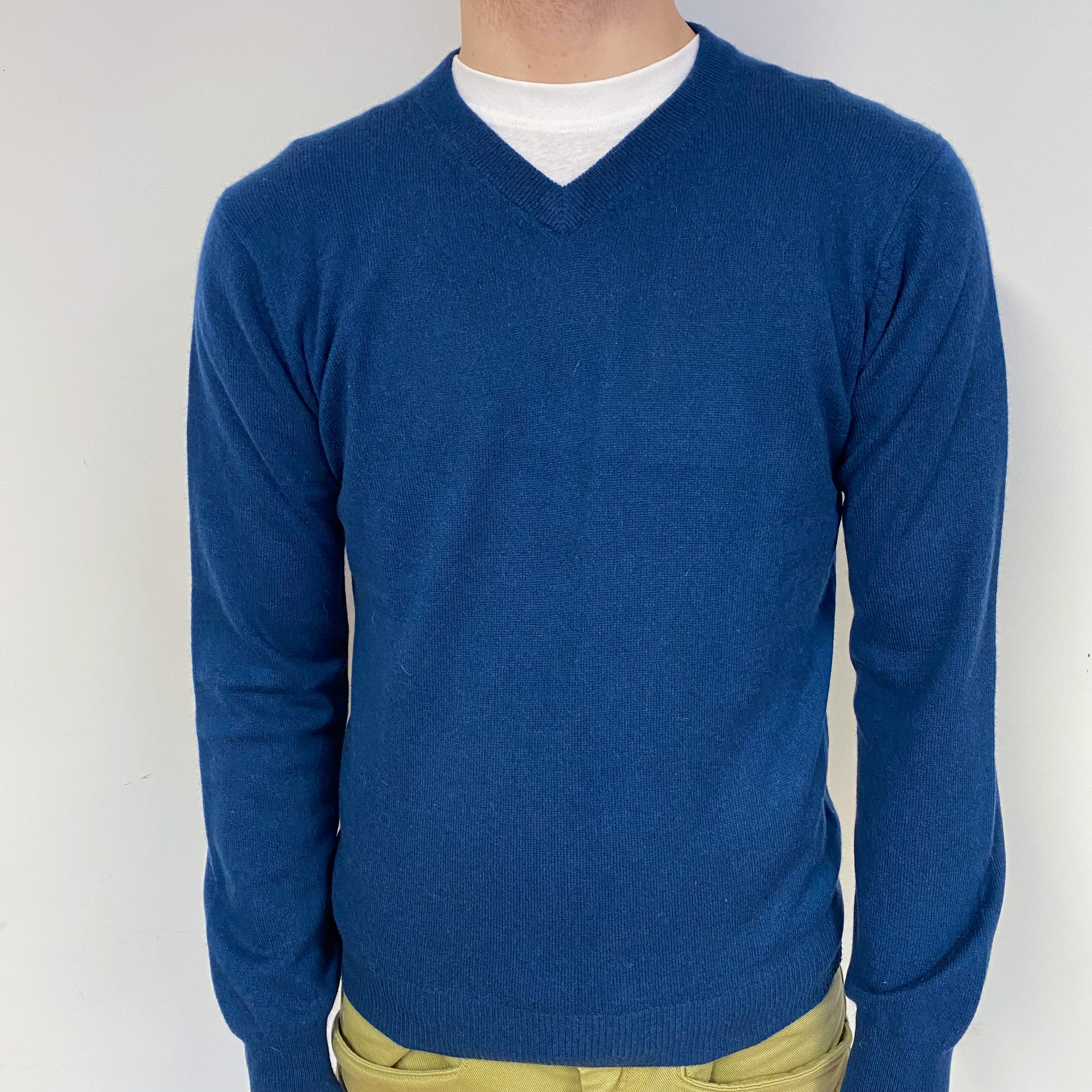 Men’s Midnight Blue V Neck Jumper Large