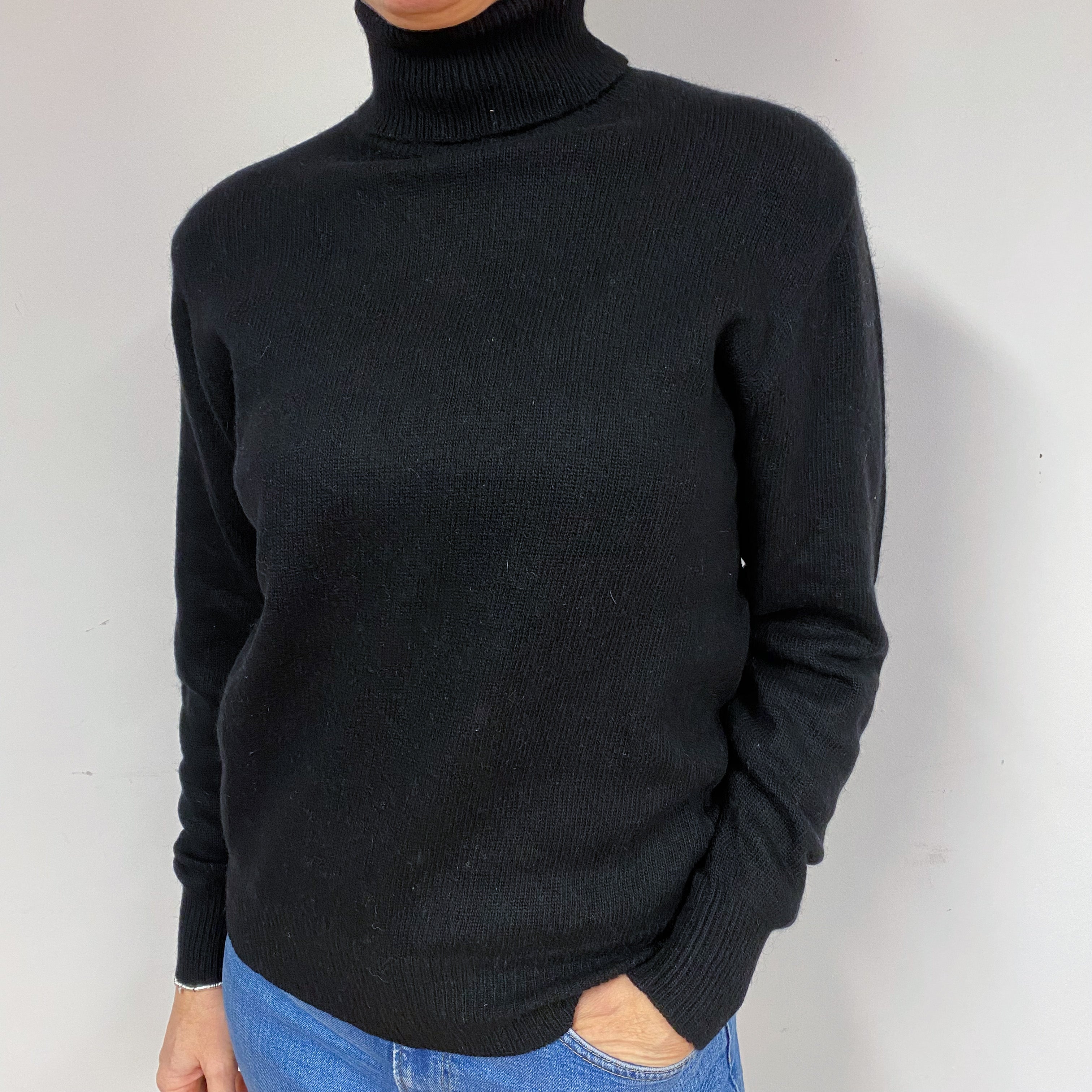 Vintage Black Polo Neck Jumer Medium