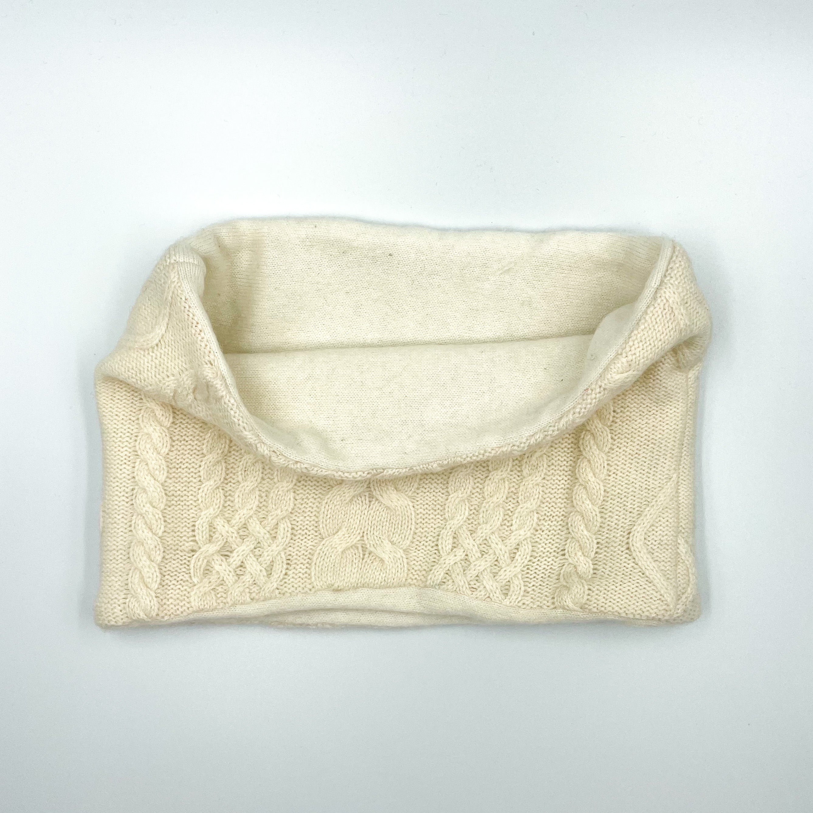 Winter White Cable Cashmere Neck Warmer