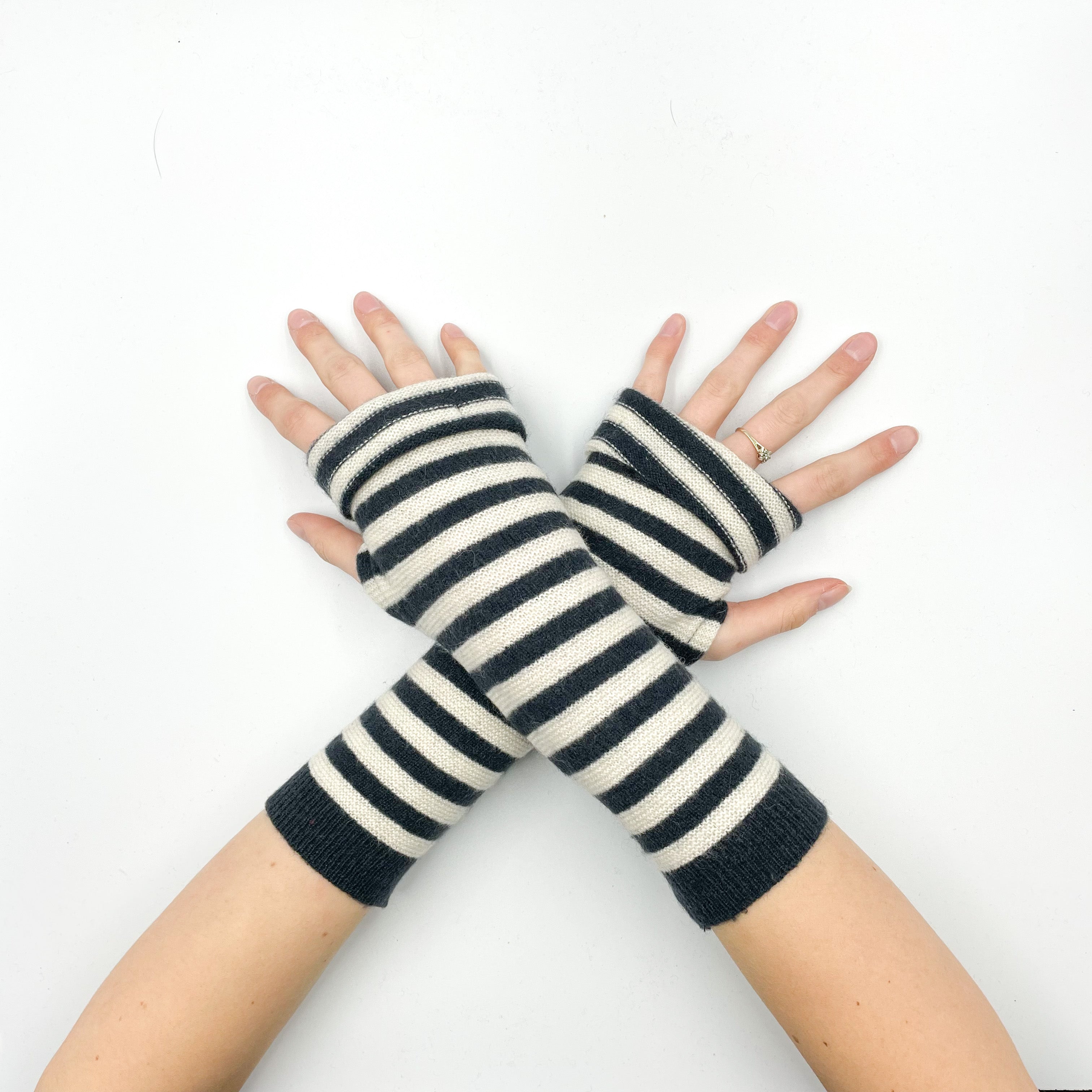 Navy Striped Fingerless Gloves