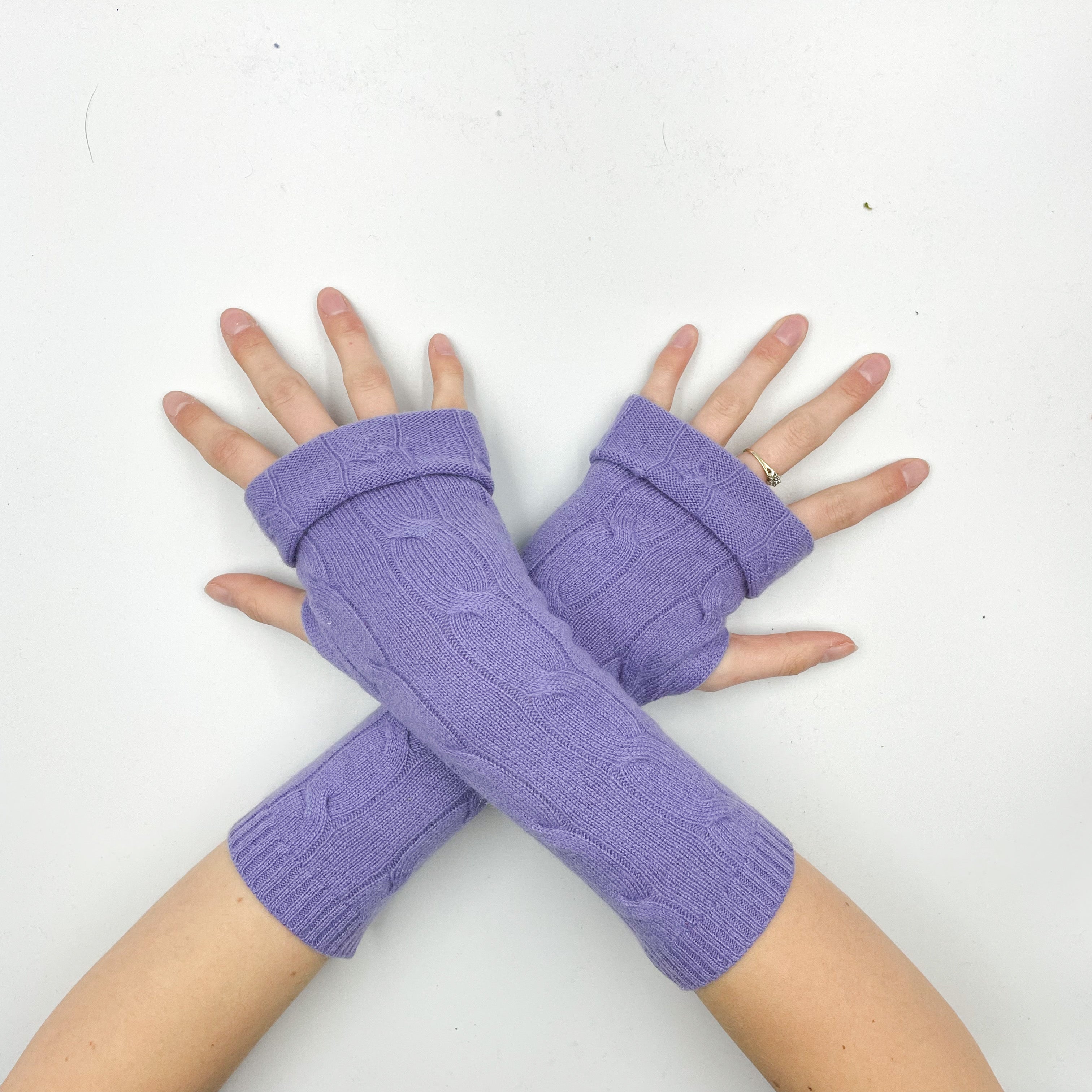 Lilac Cable Knit Fingerless Gloves