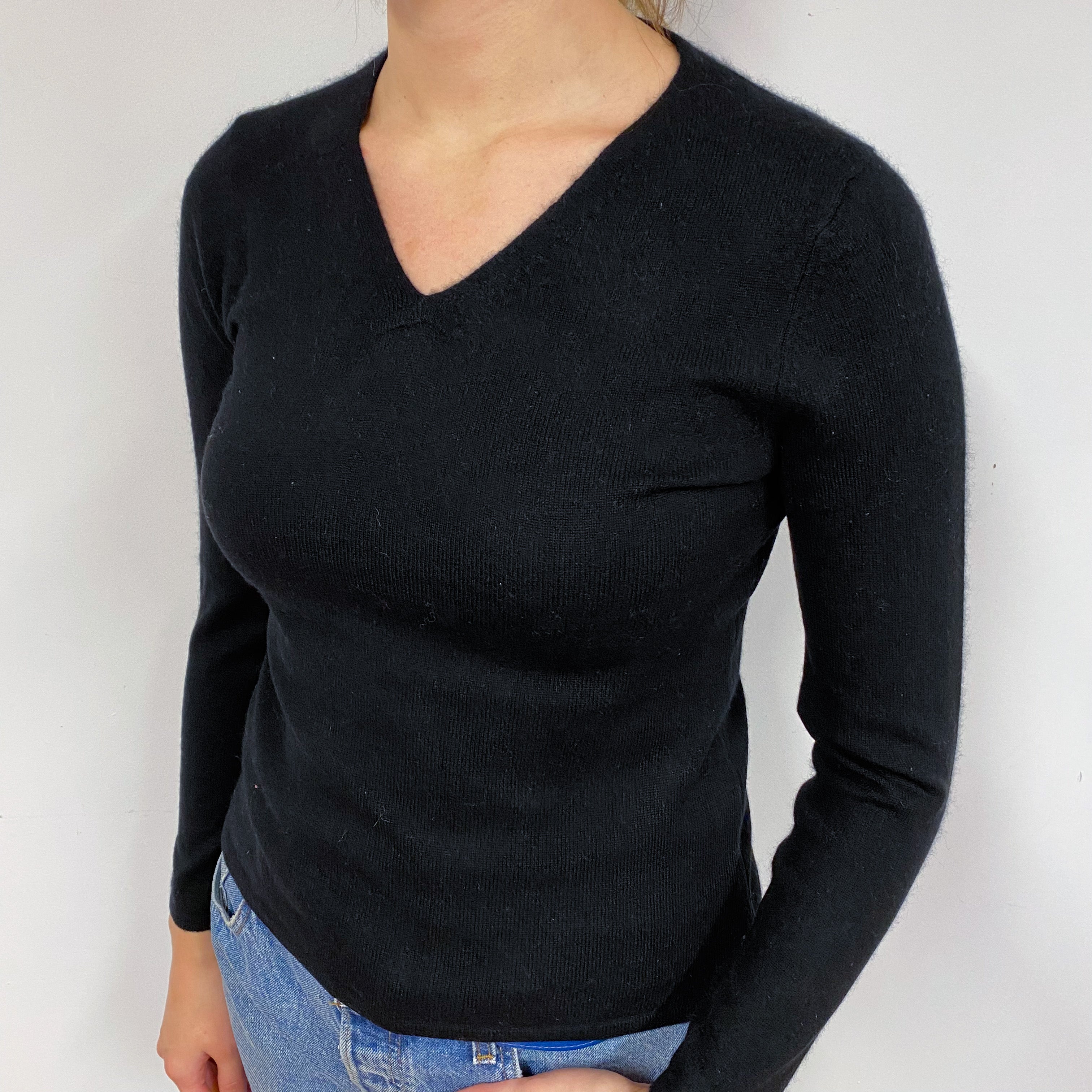 Black Cashmere V-Neck Jumper Small