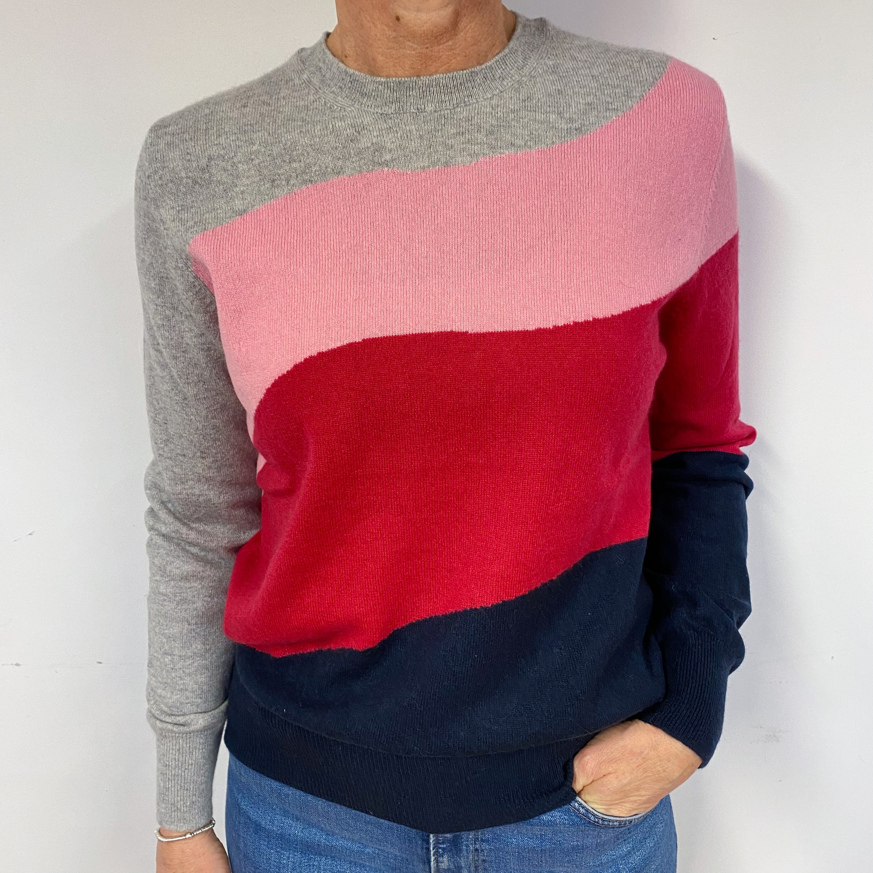 Pink and Grey Wavy Striped Cashmere Crew Neck Jumper Medium