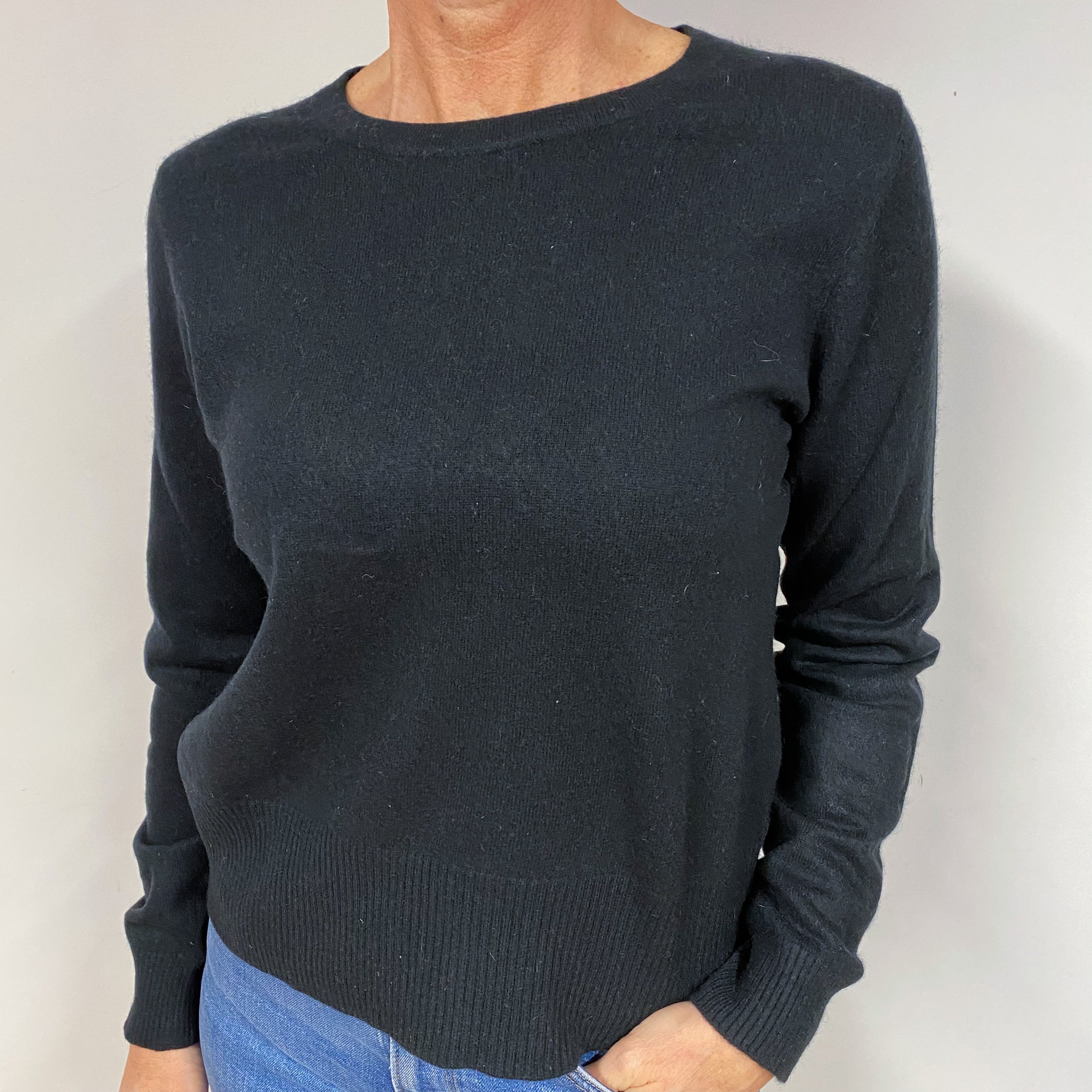 Black Cashmere Crew Neck Jumper Medium