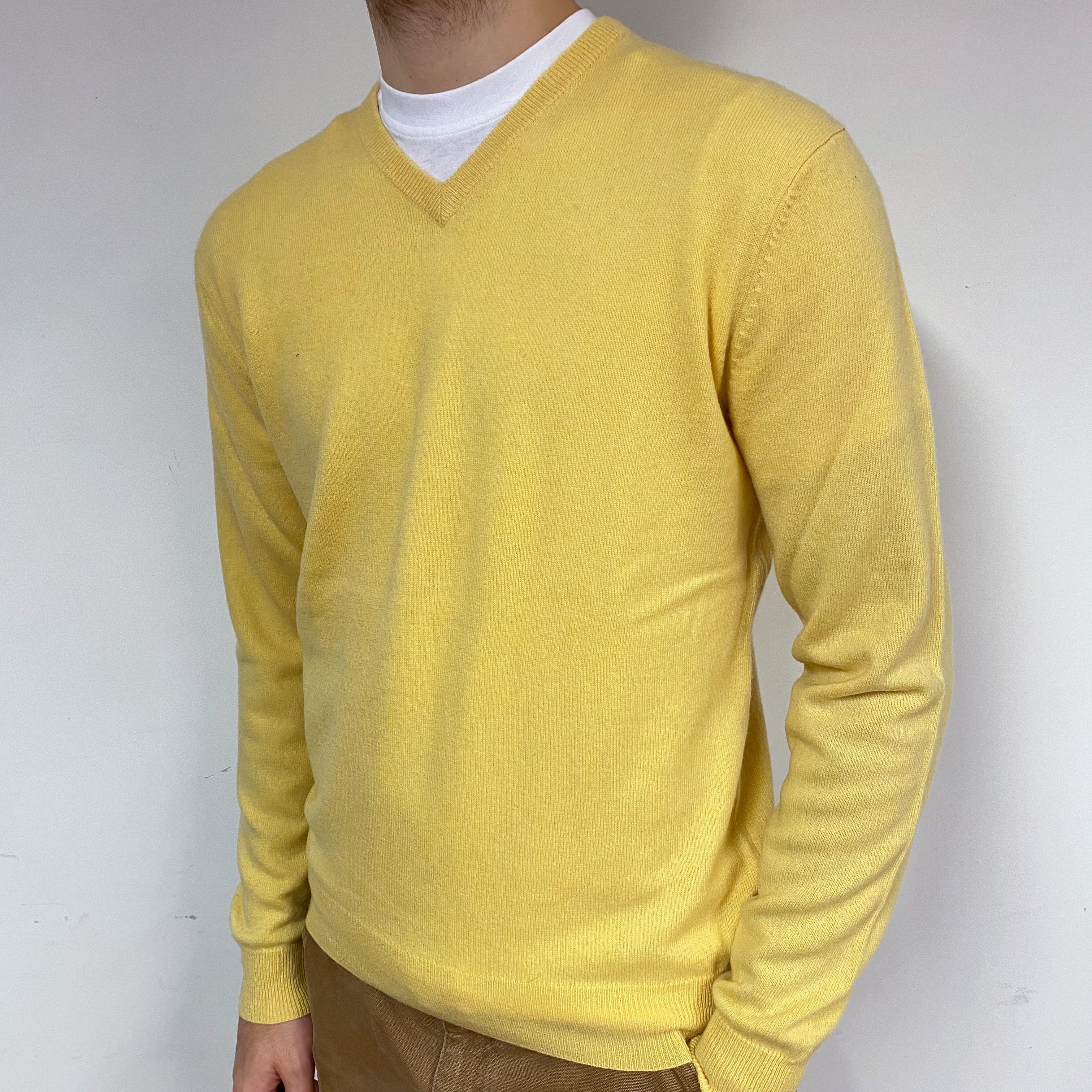 Men's Lemon Yellow Cashmere V-Neck Jumper Medium