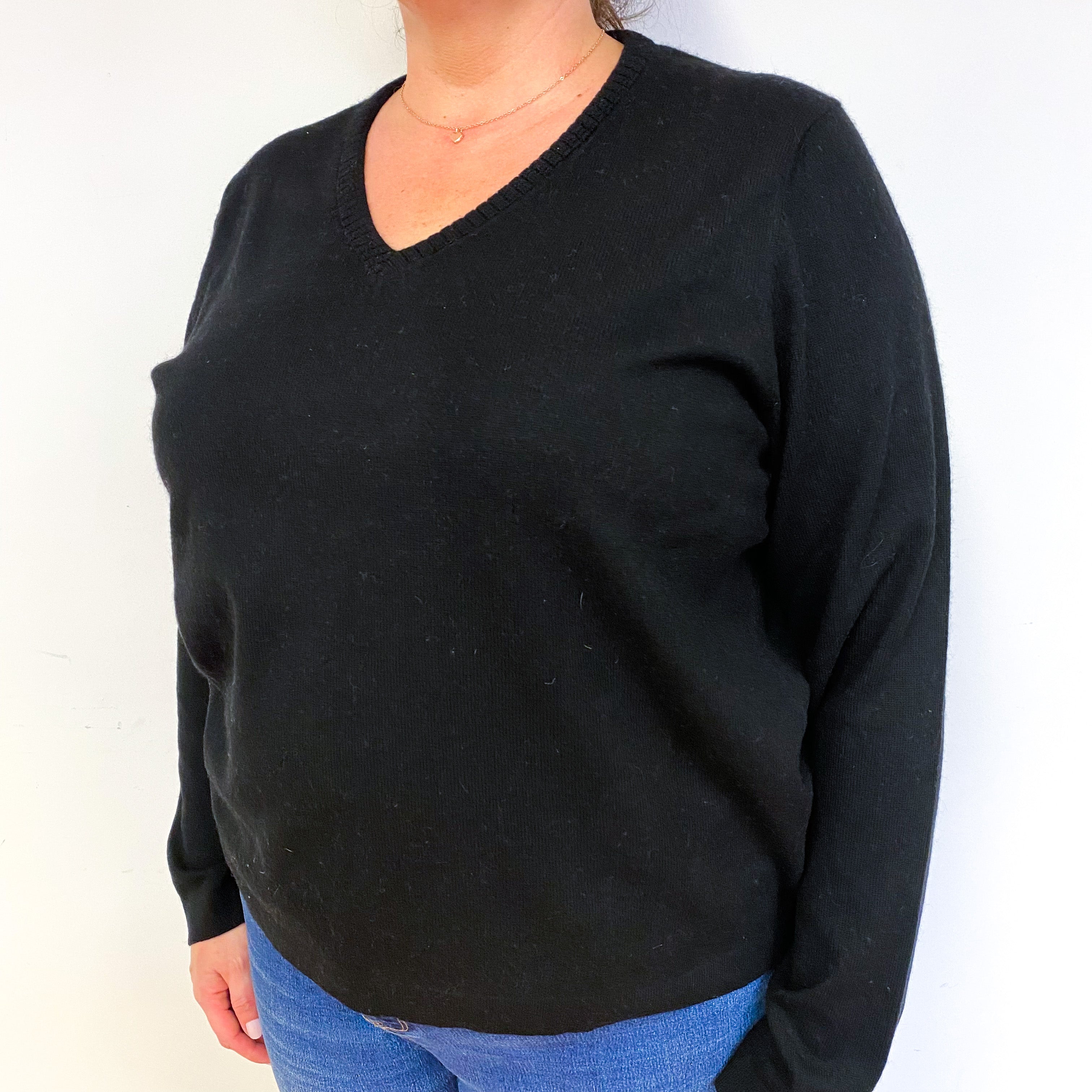 Black Cashmere V-Neck Jumper 3X Large