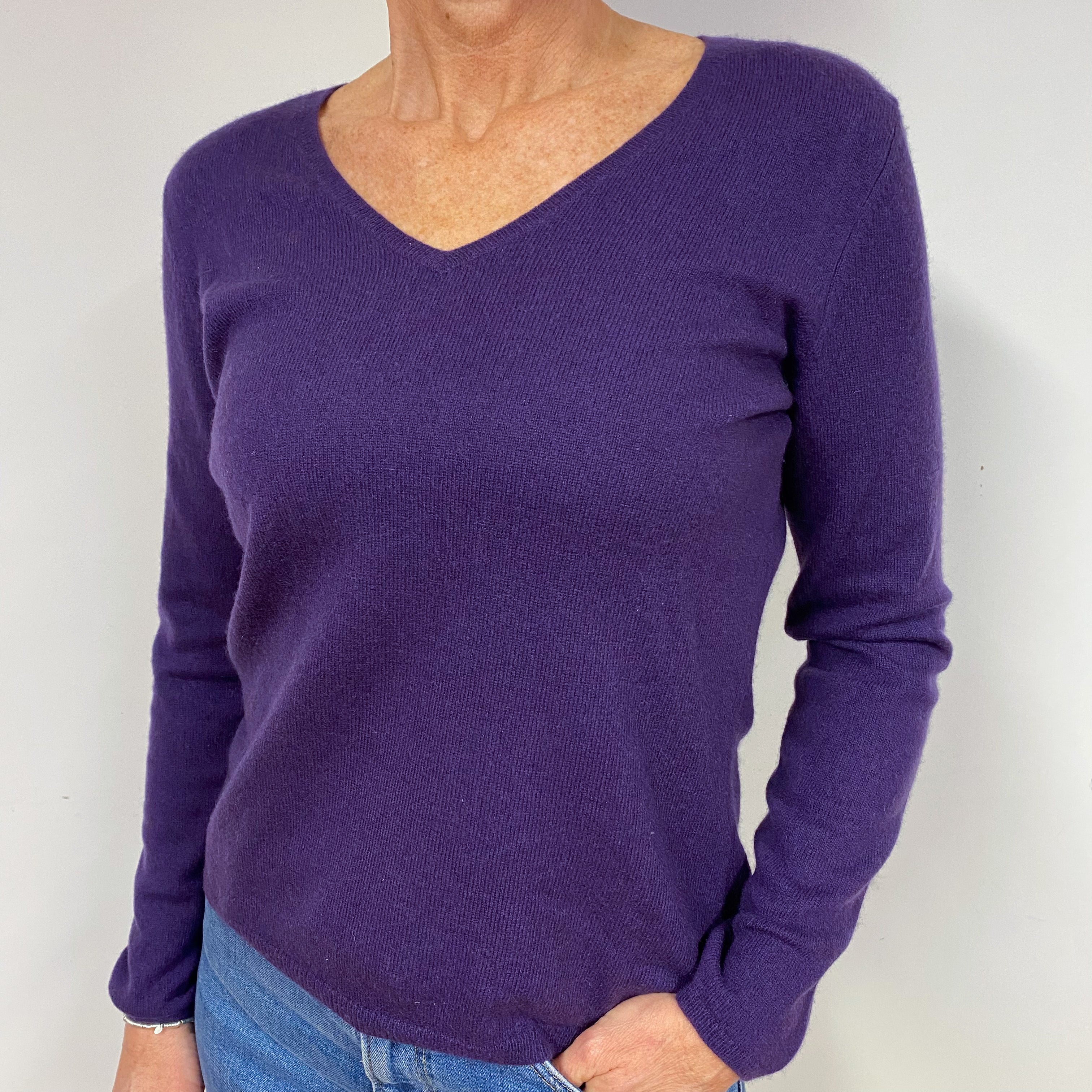 Pansy Purple Cashmere V-Neck Jumper Medium