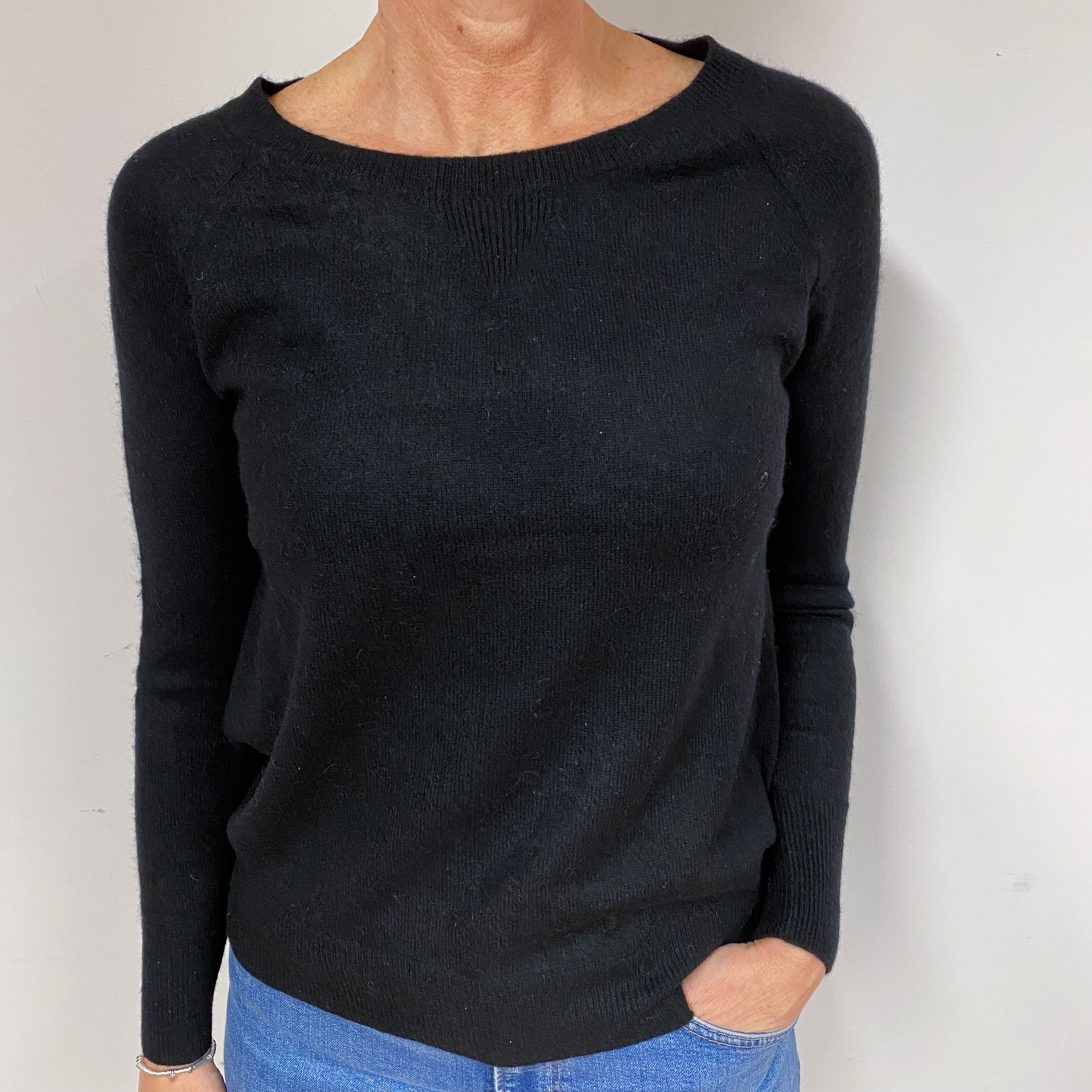 Black Cashmere Crew Neck Jumper Medium