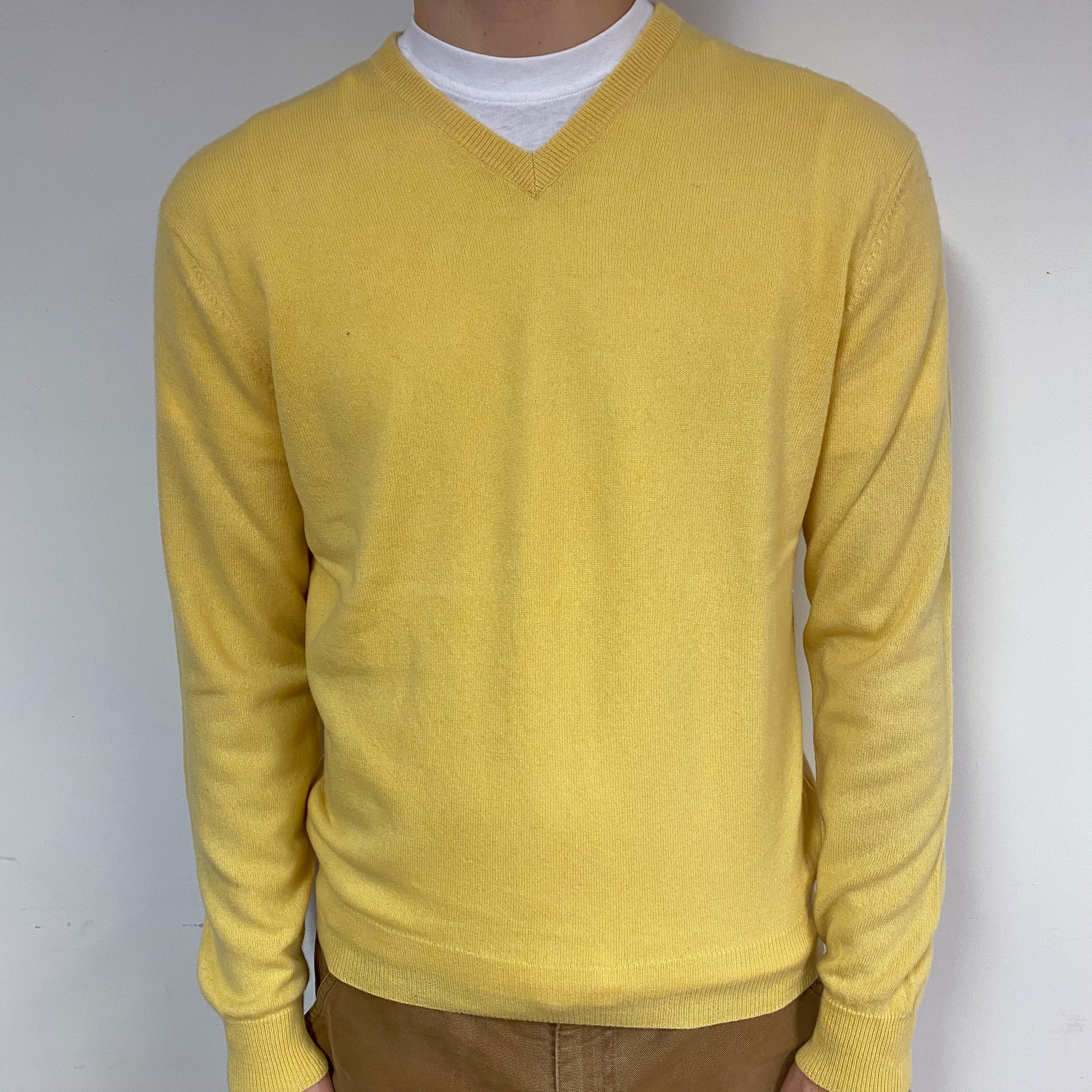 Men's Lemon Yellow Cashmere V-Neck Jumper Medium