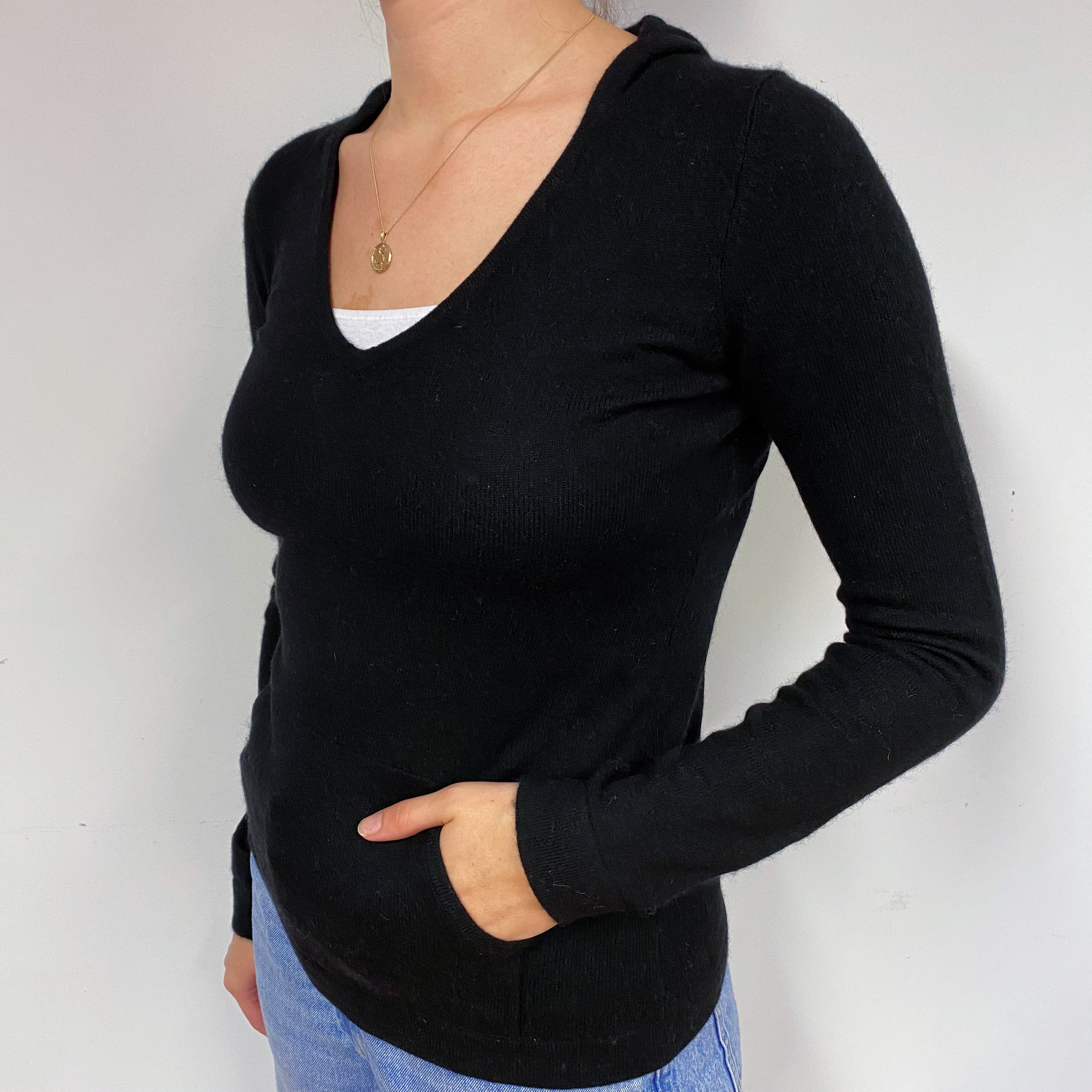 Black Cashmere V-Neck Jumper with Hood Small