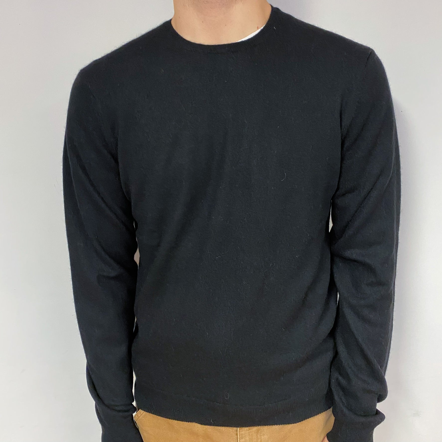 Men's Black Cashmere Crew Neck Jumper Medium